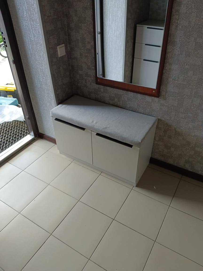 Банкетка обувница Белая с мягкой сидушкой